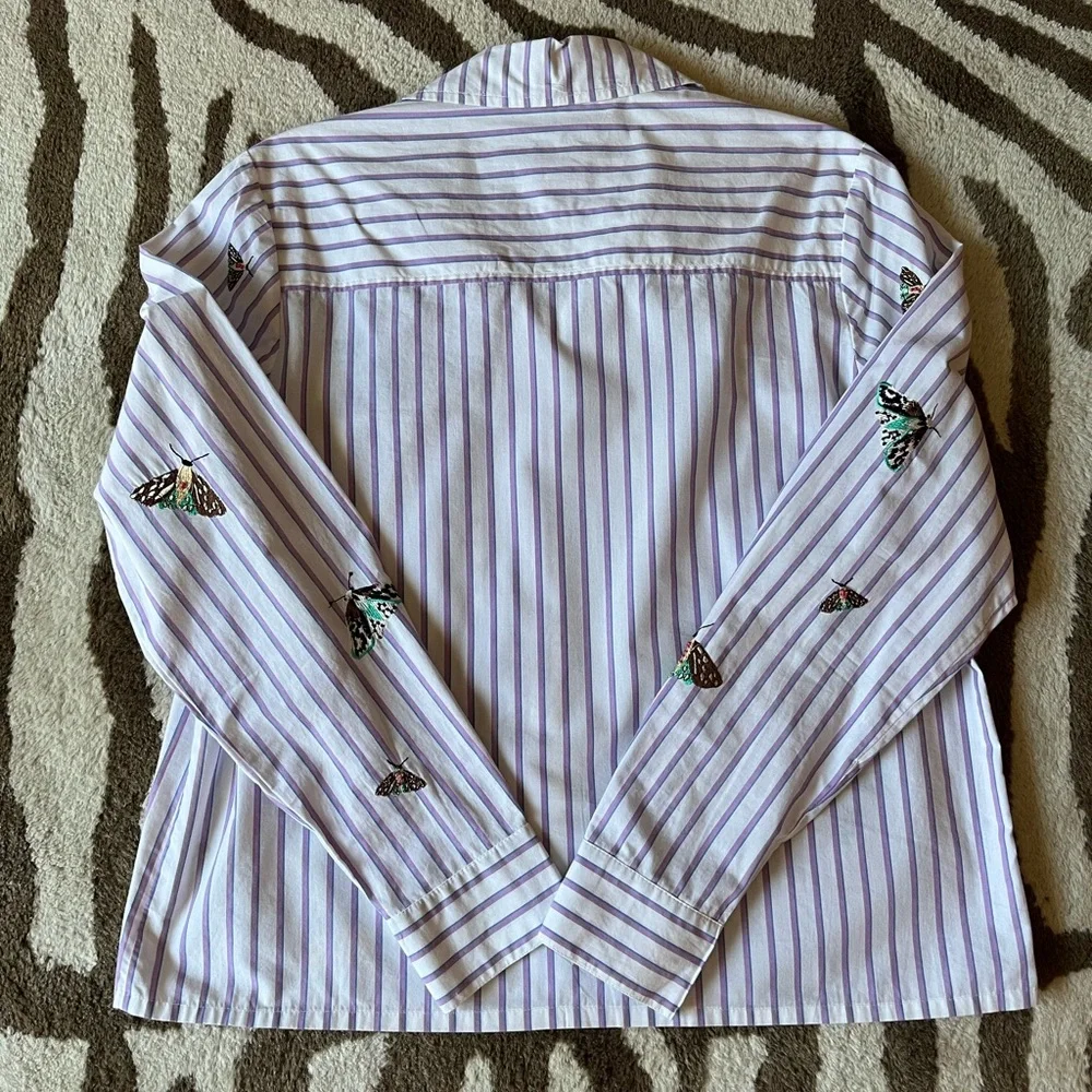 Anthropologie Maeve Embroidered Button Down Shirt in Butterfly S - Picture 3 of 5